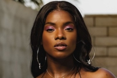 Ana Foxxx Scores XBIZ Creator Award Nomination for Premium Social Medi