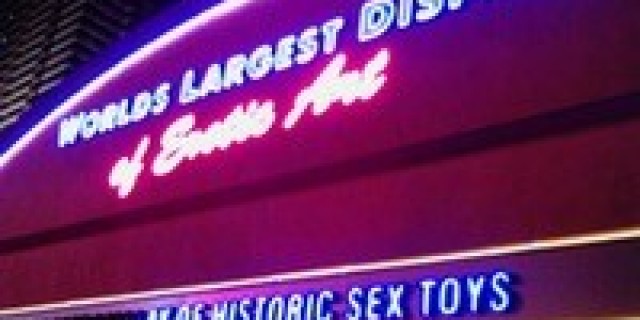 Trump And Putin Are “Singing In The Rain” Down At The Erotic Heritage Museum