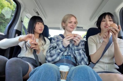 Amber Kawaii &amp; Friends Take a Special Trip